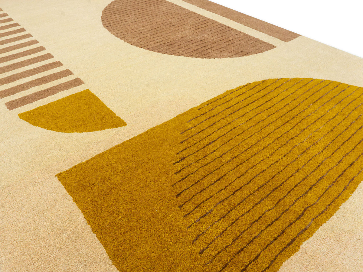 Modern peach gold geometric area rug, hand-tufted wool rug from India