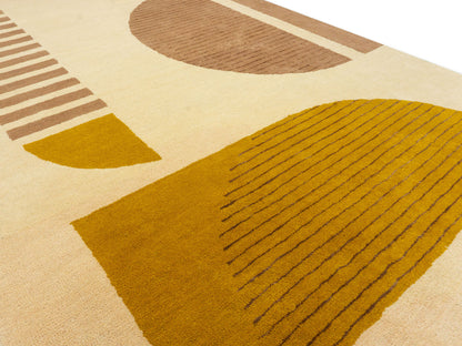 Modern peach gold geometric area rug, hand-tufted wool rug from India